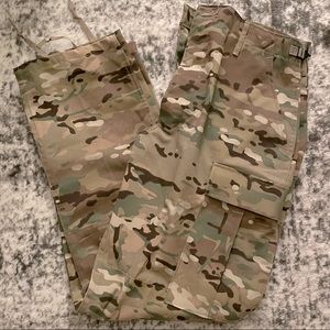 Camo utility pants